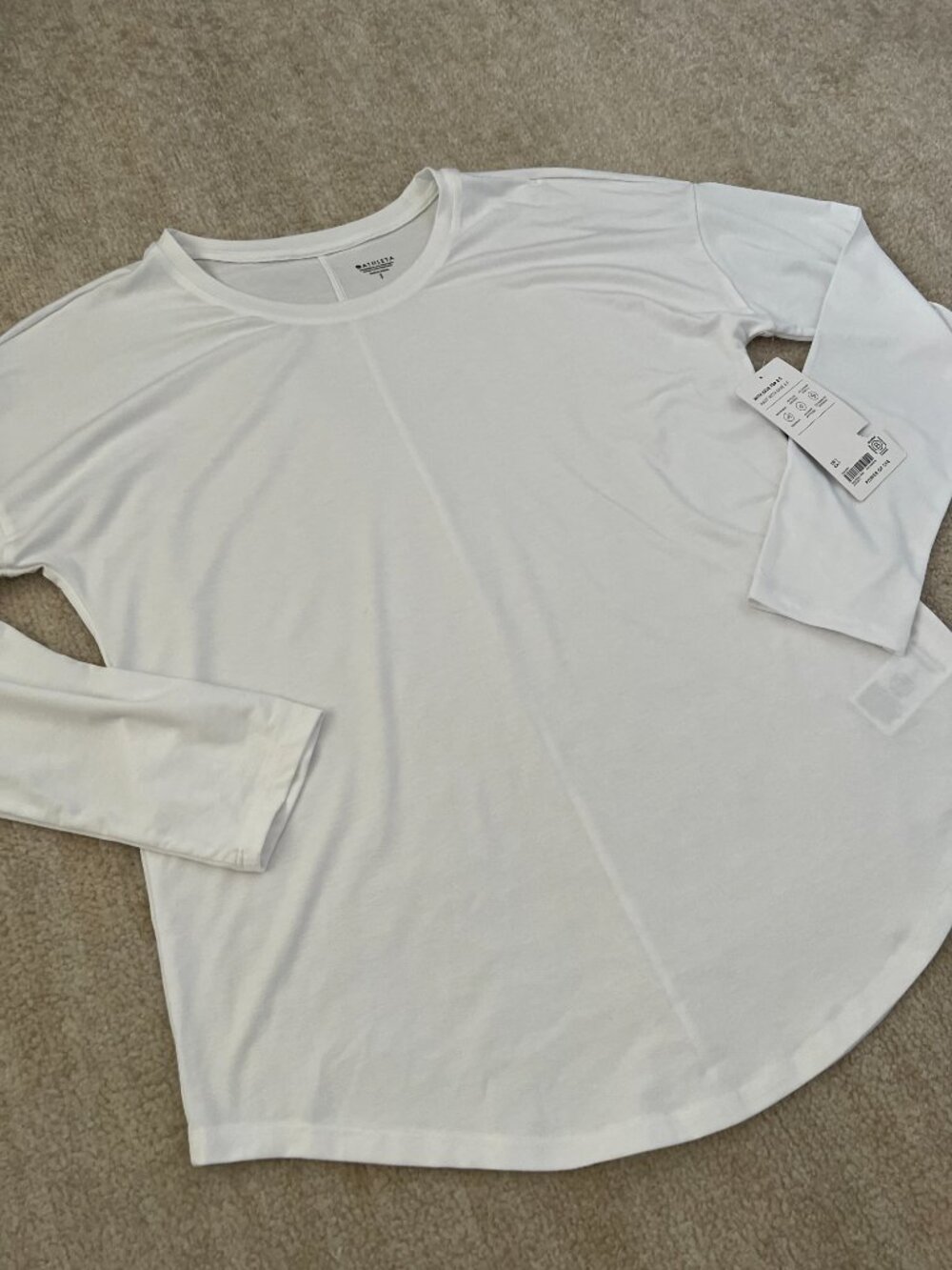 NWT Athleta With Ease 2.0 Long Sleeve White Top S - Picture 3 of 10